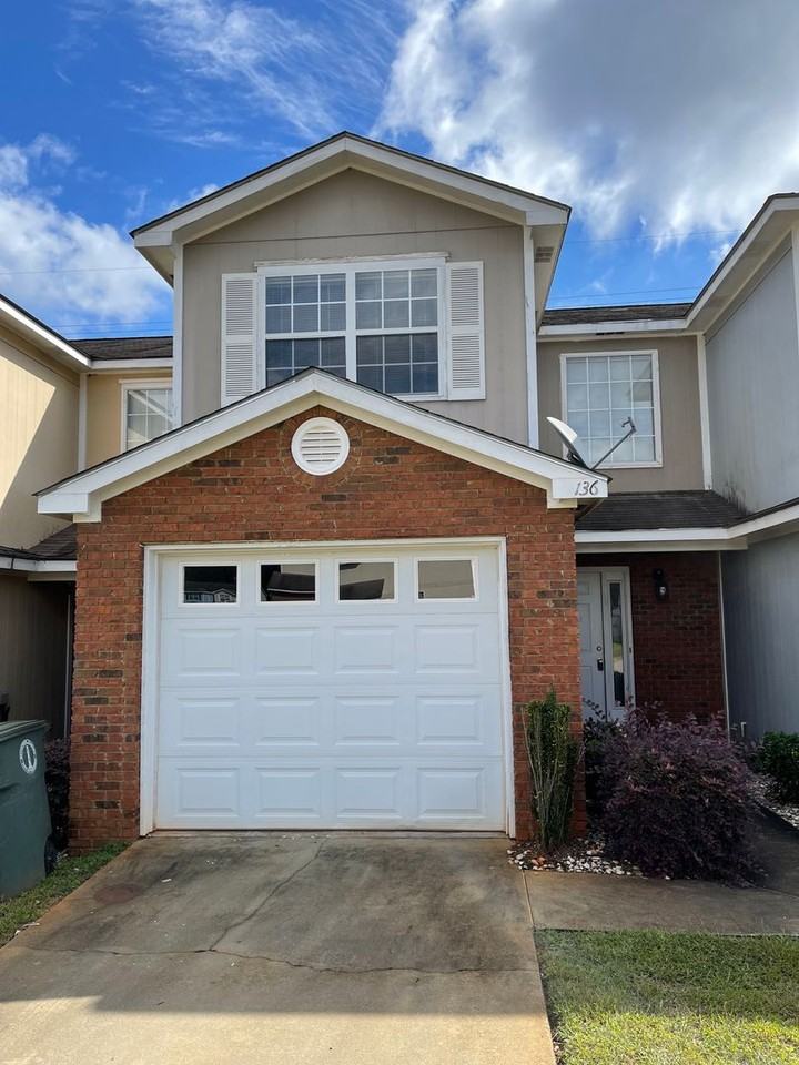 136 South Spring View Drive