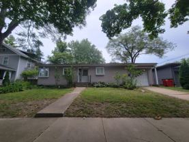 813 W Daniel St - Photo 1 of 1