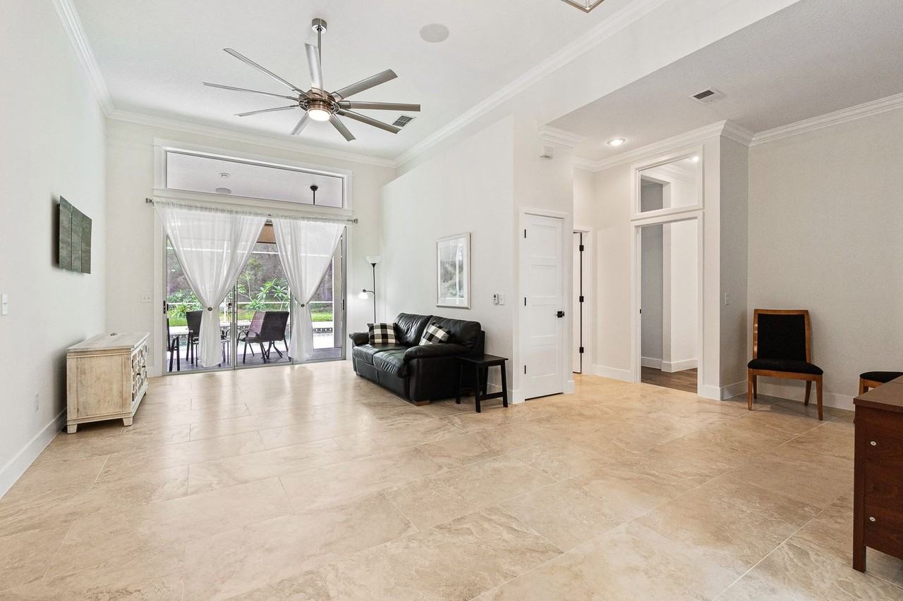 3194 Misty Morn Ct - Photo 6 of 50