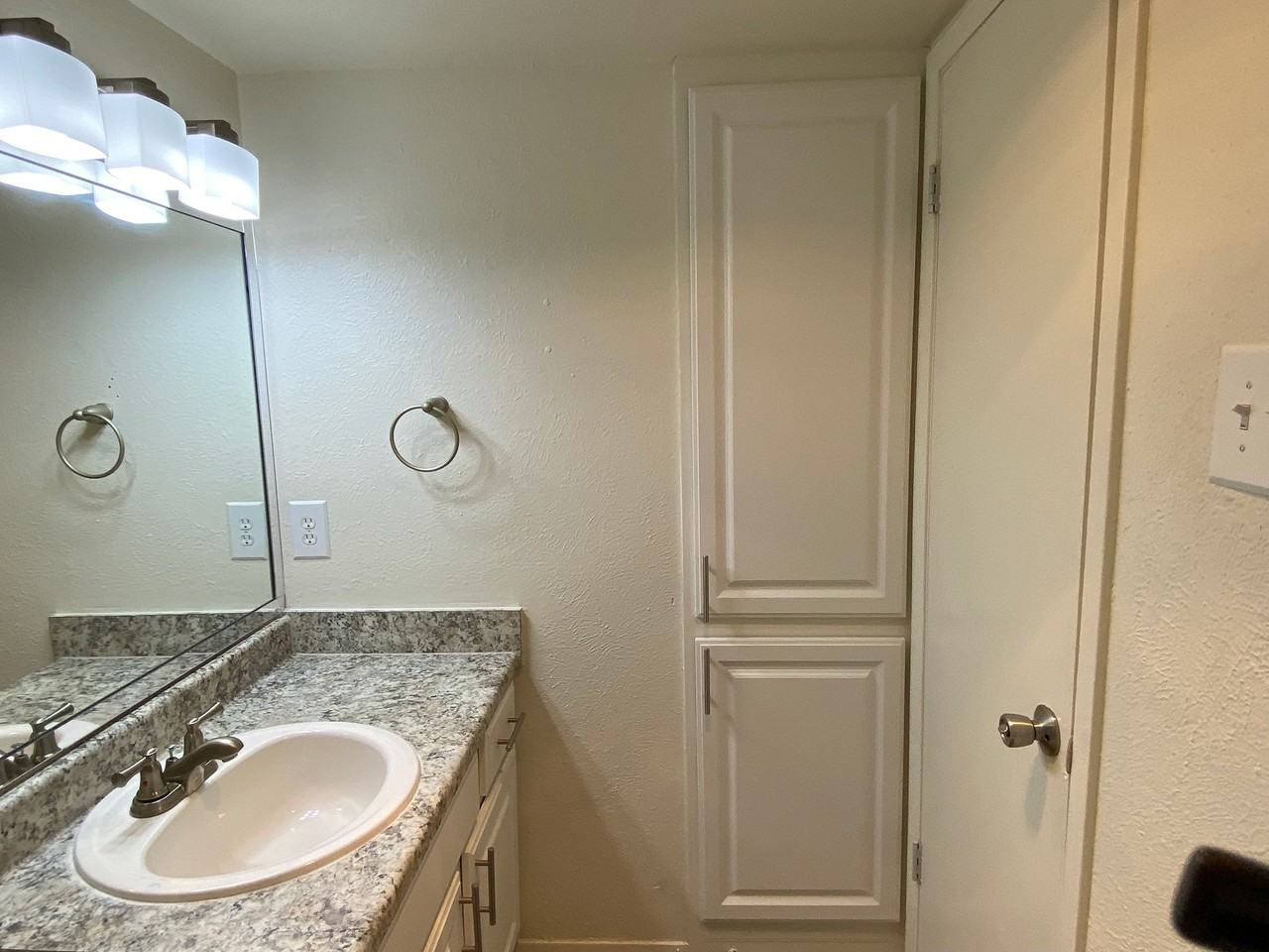 Woodbridge - Photo 5 of 19