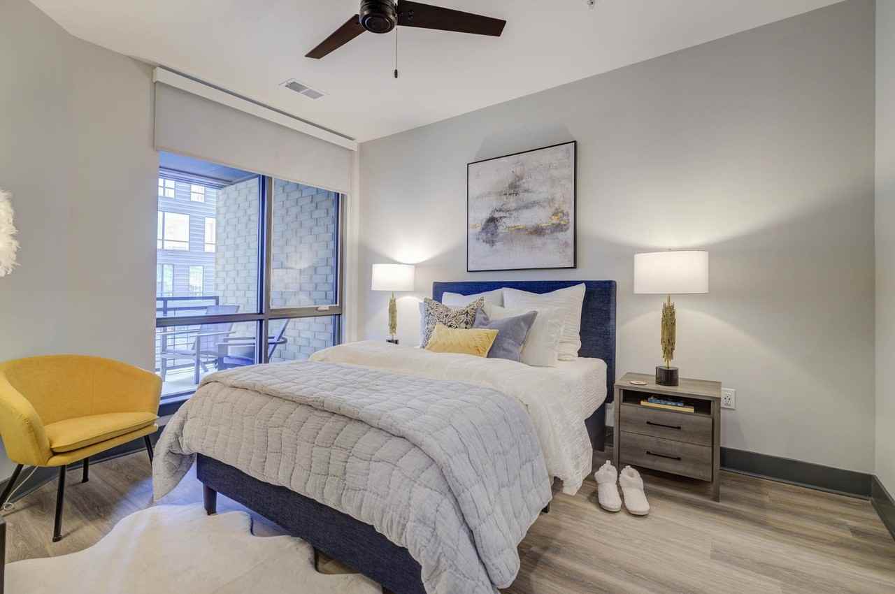 The Walker - Photo 5 of 51