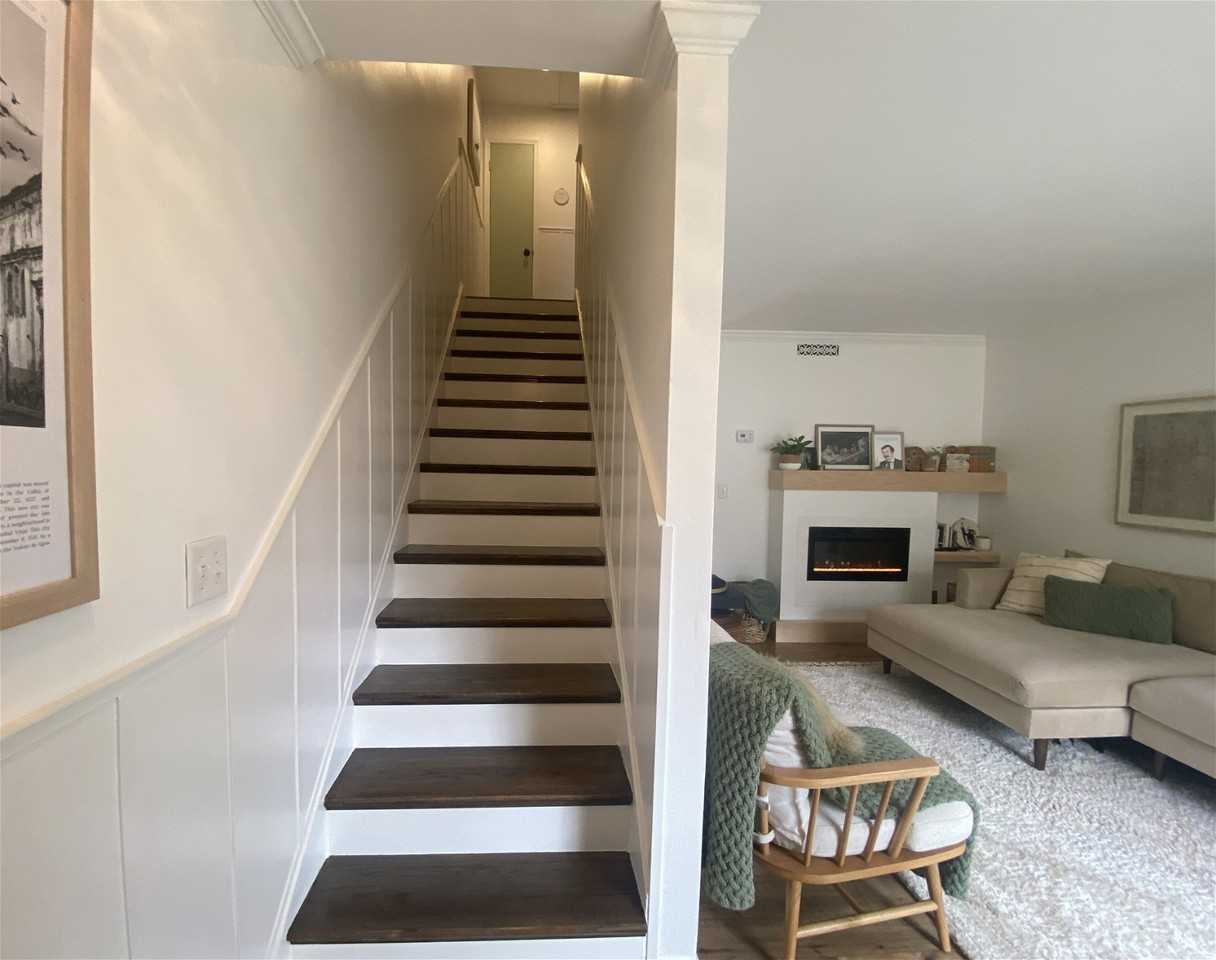 1679 Hunters Run Dr - Photo 3 of 8