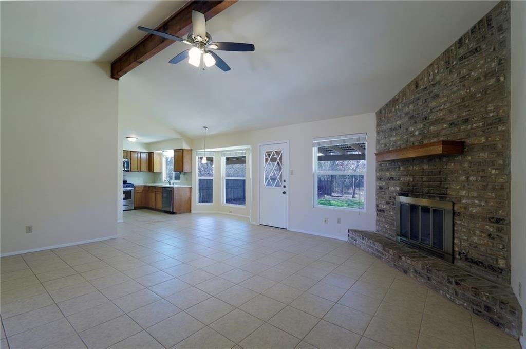 507 Riverwood Dr - Photo 2 of 8