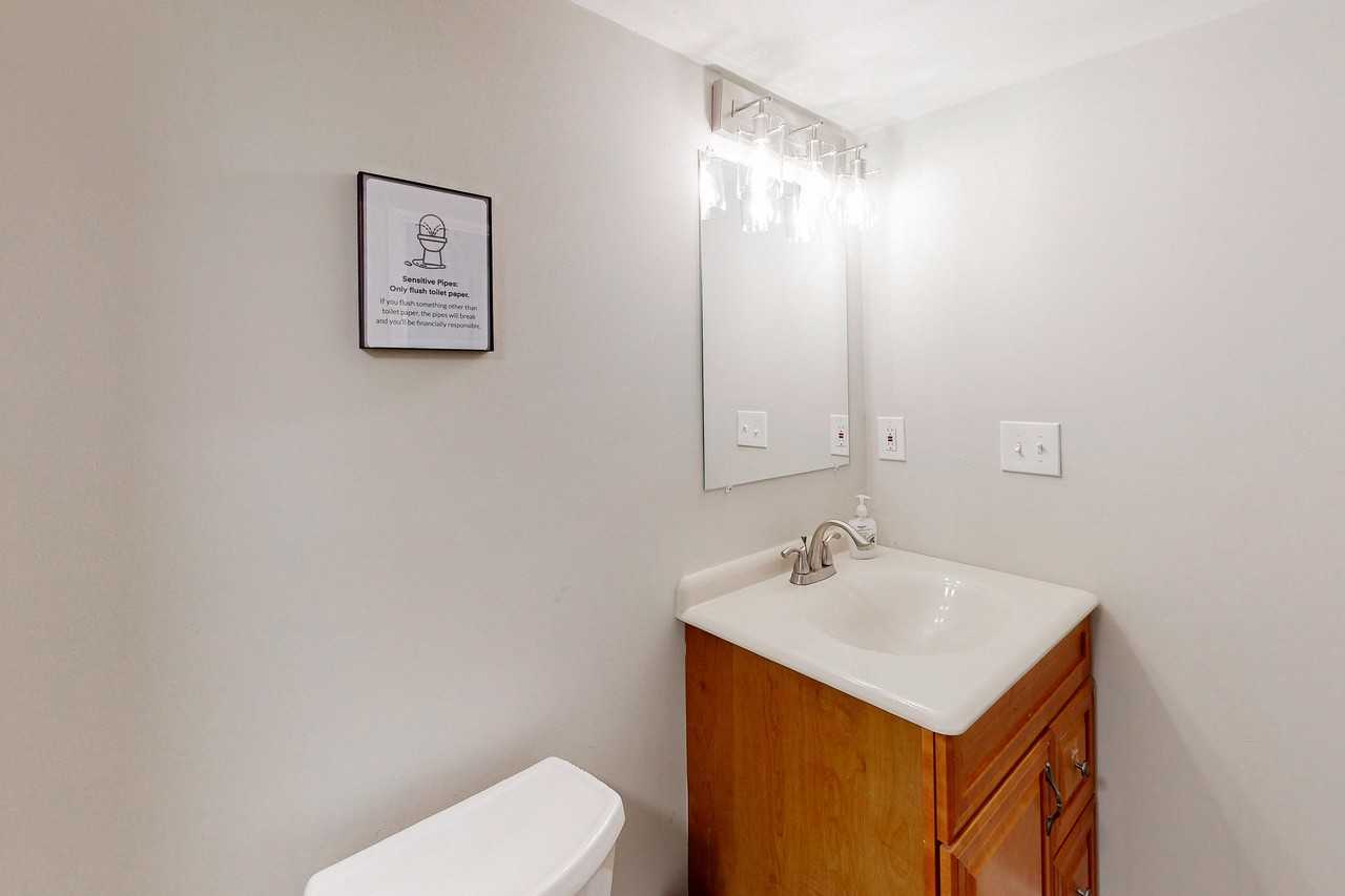 Birch Rill Dr - Photo 2 of 12