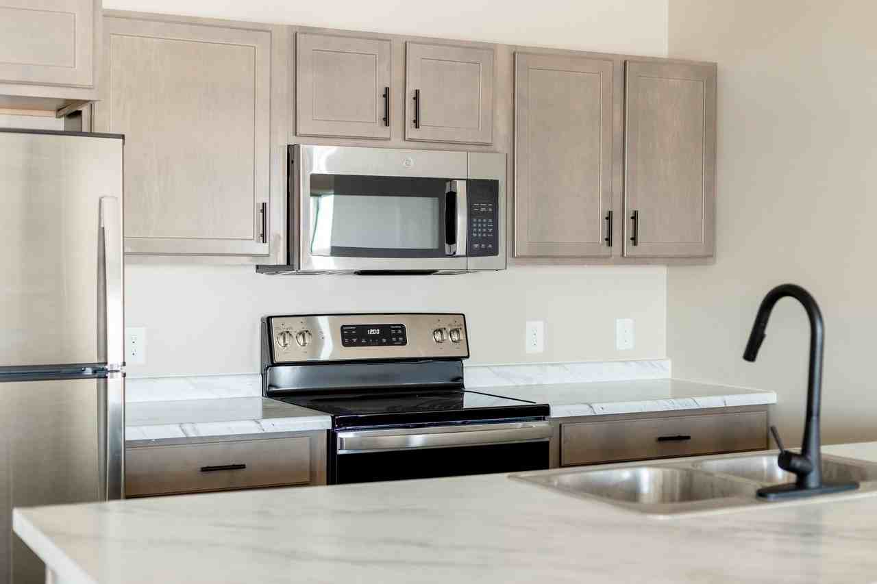 The Plains Apartments - Photo 6 of 50