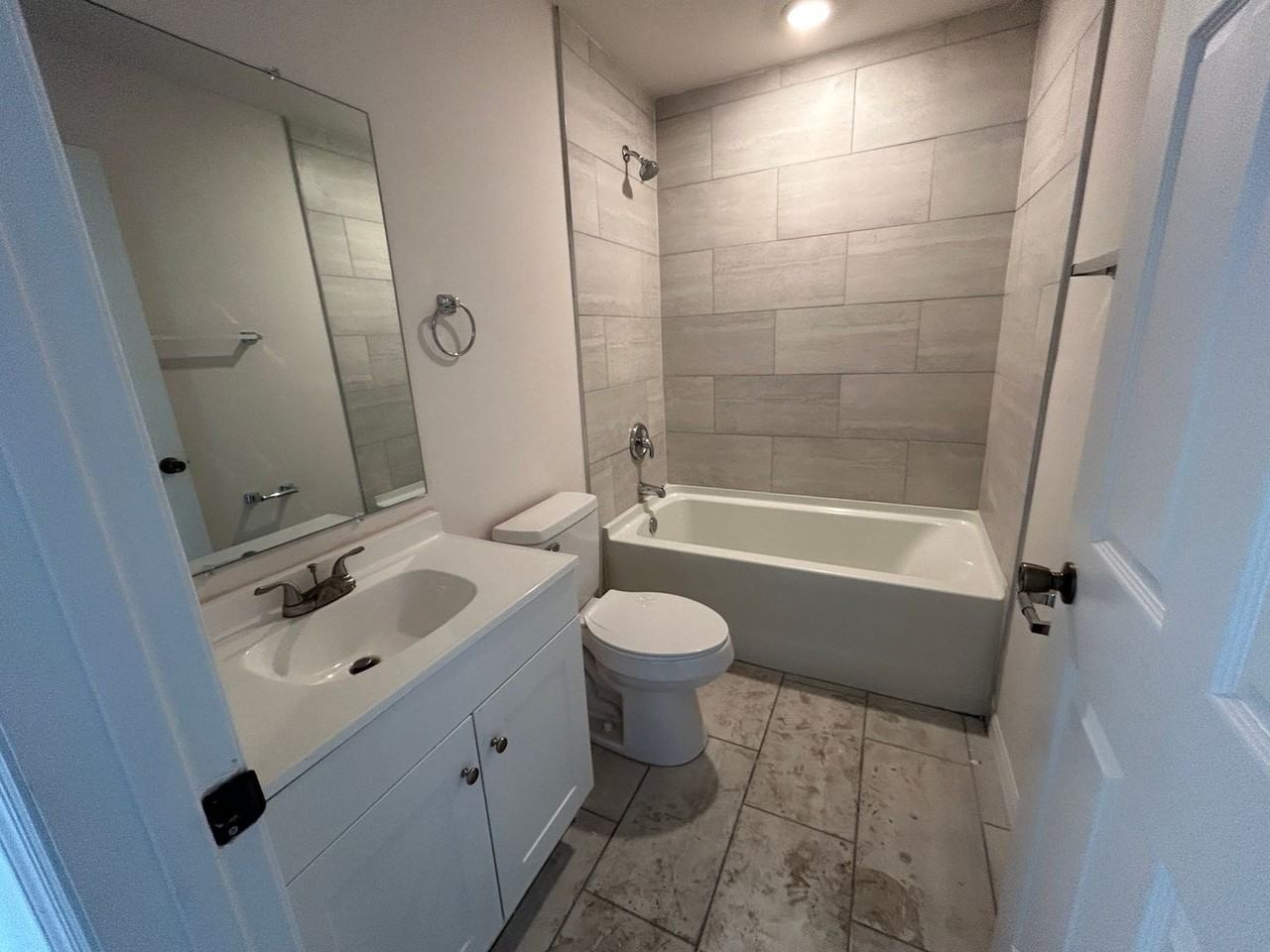 2907 Santa Barbara Blvd - Photo 7 of 17