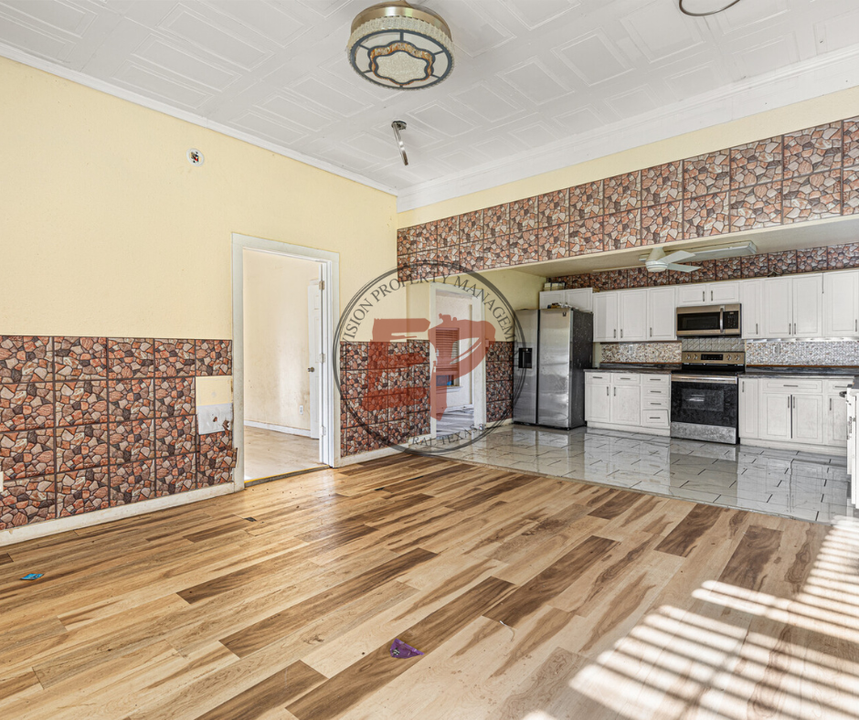 301 N Guadalupe St #1 - Photo 4 of 20