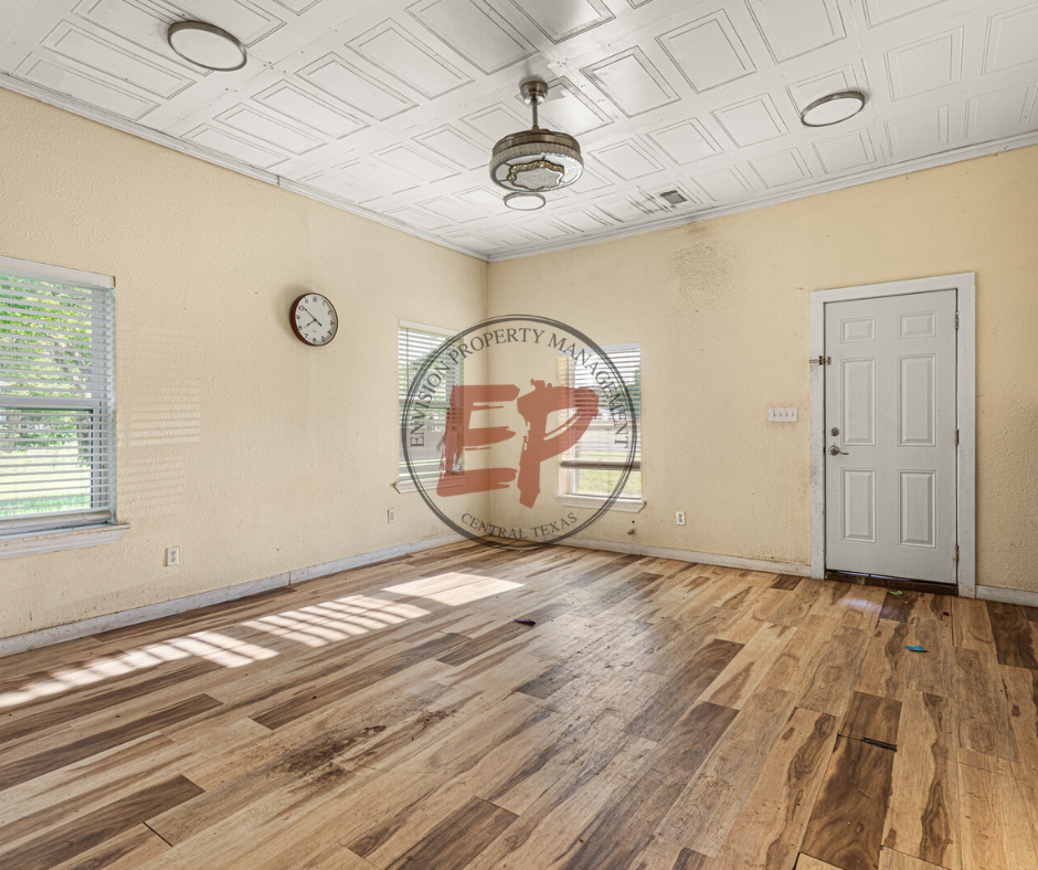 301 N Guadalupe St #1 - Photo 7 of 20