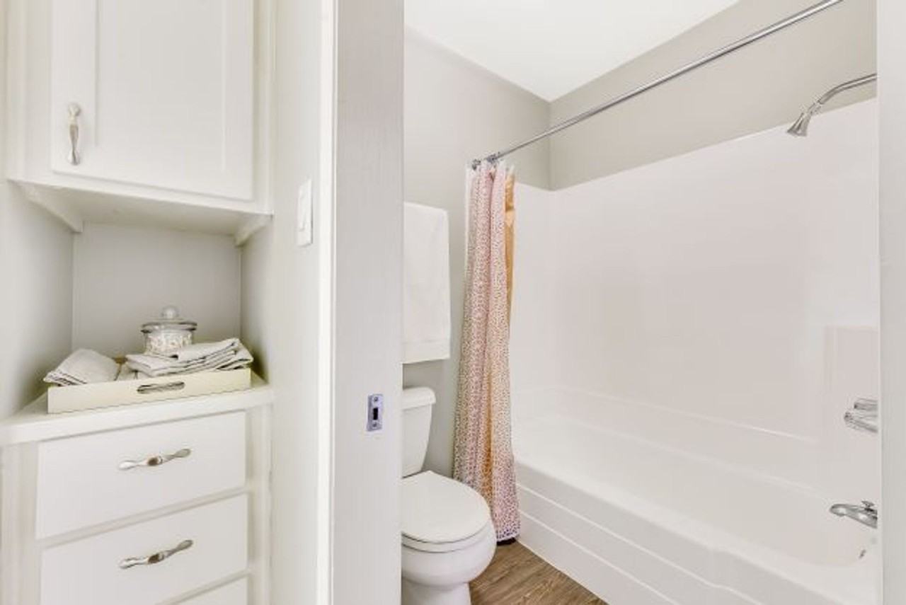 Echo 116 Apartment Homes - Photo 5 of 50