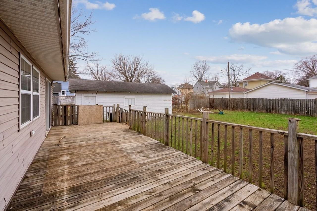 503 Iowa St - Photo 4 of 25