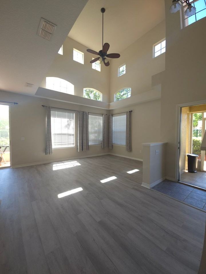 102 Monroe Cir - Photo 6 of 30