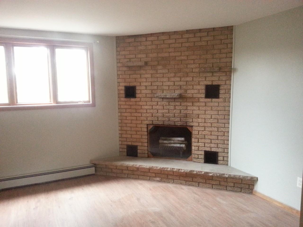 704 7th St W #1 - Photo 5 of 5