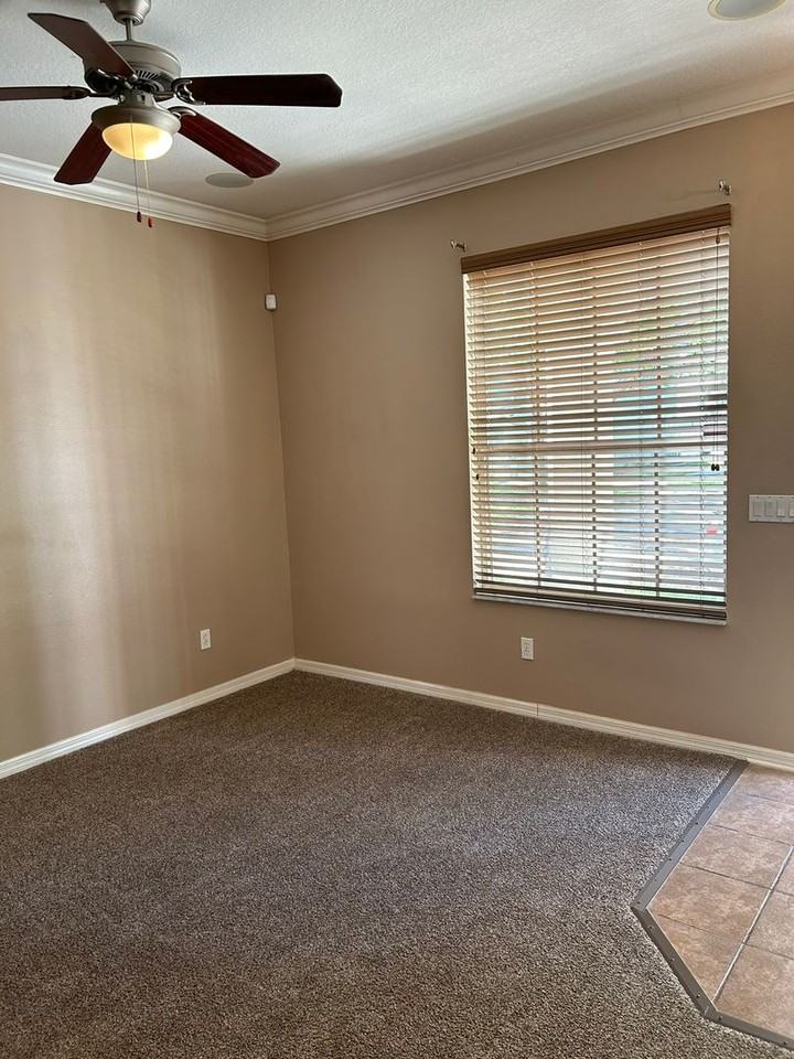 13734 Lensdale Ln - Photo 3 of 30