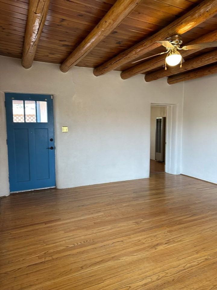 726 W Manhattan Ave #A - Photo 3 of 30