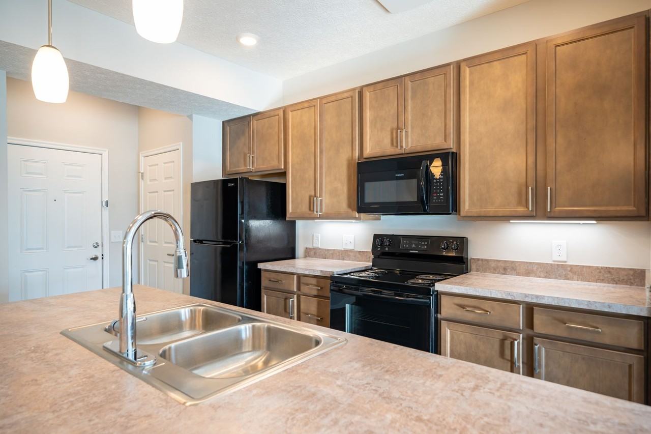 Ravines at Taylor - Photo 2 of 28