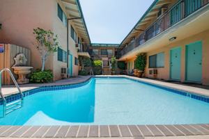 featured image of 85 N Mar Vista Ave