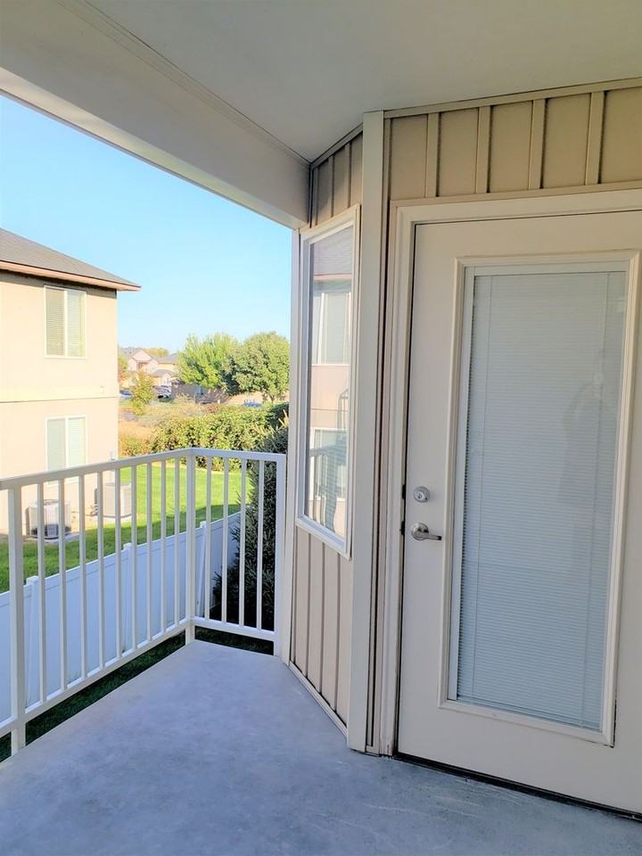 101 - Rushmore - Photo 3 of 21