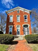 featured image of 1427 Hampshire Street