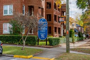 featured image of 1018 Marion St