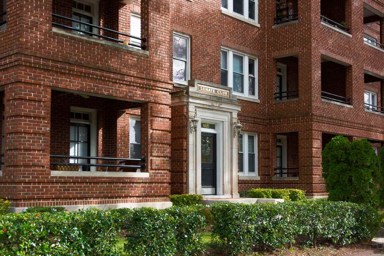 The Senate Club - Photo 4 of 37