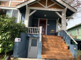 featured image of 3515 Meridian Ave N #B