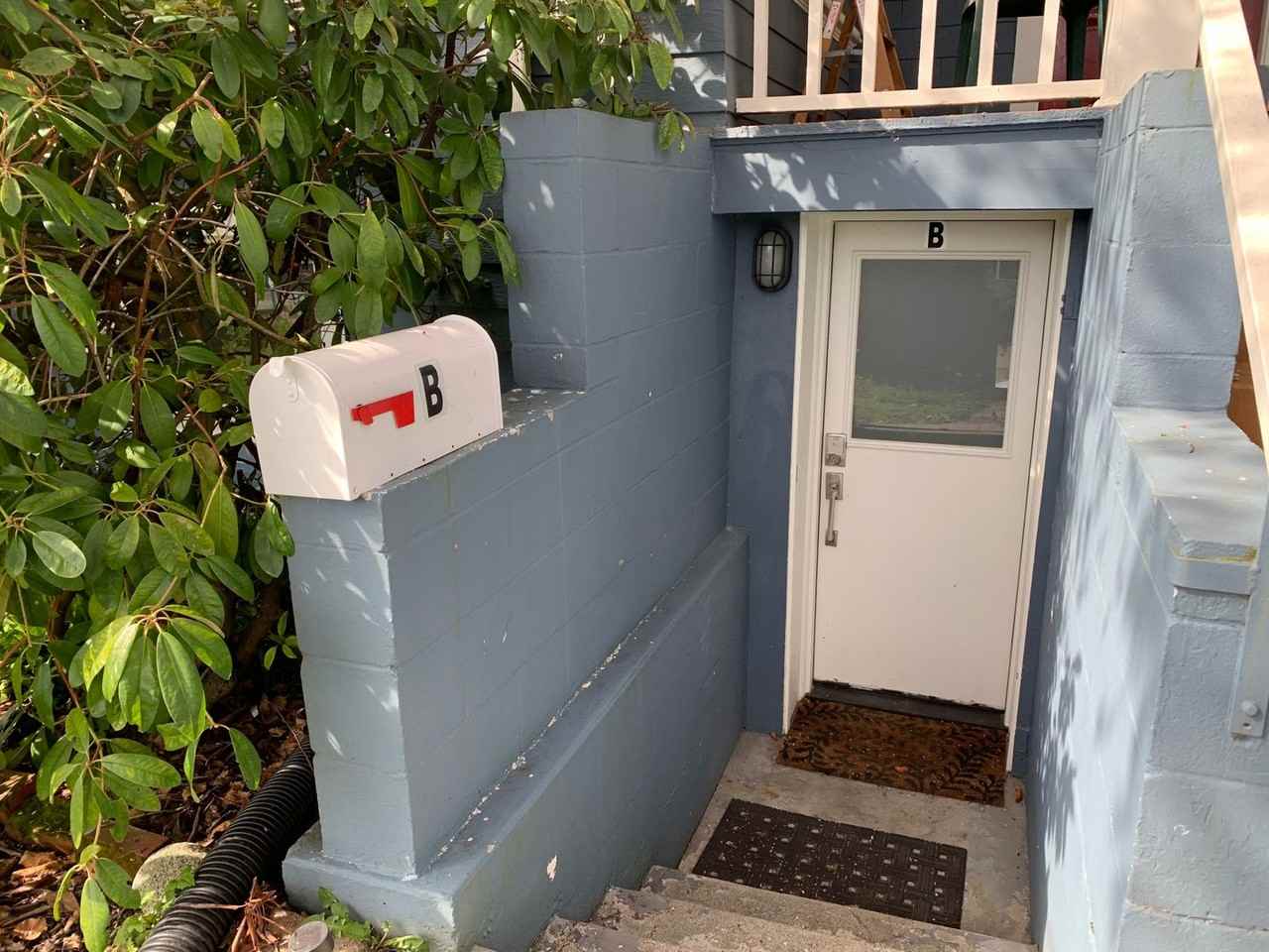 3515 Meridian Ave N #B - Photo 2 of 19