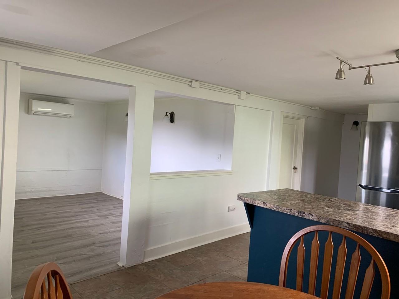 3515 Meridian Ave N #B - Photo 4 of 19