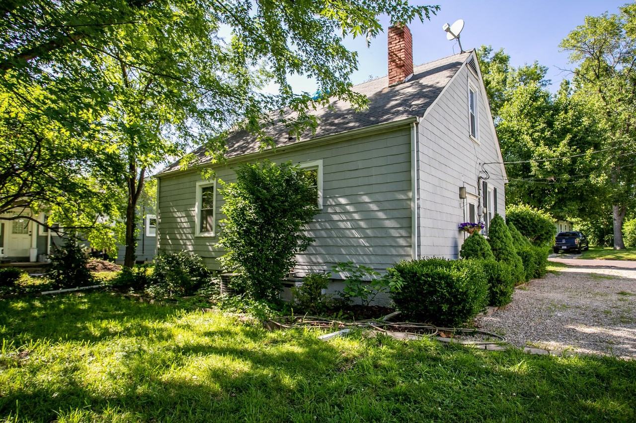 812 Again St - Photo 2 of 19