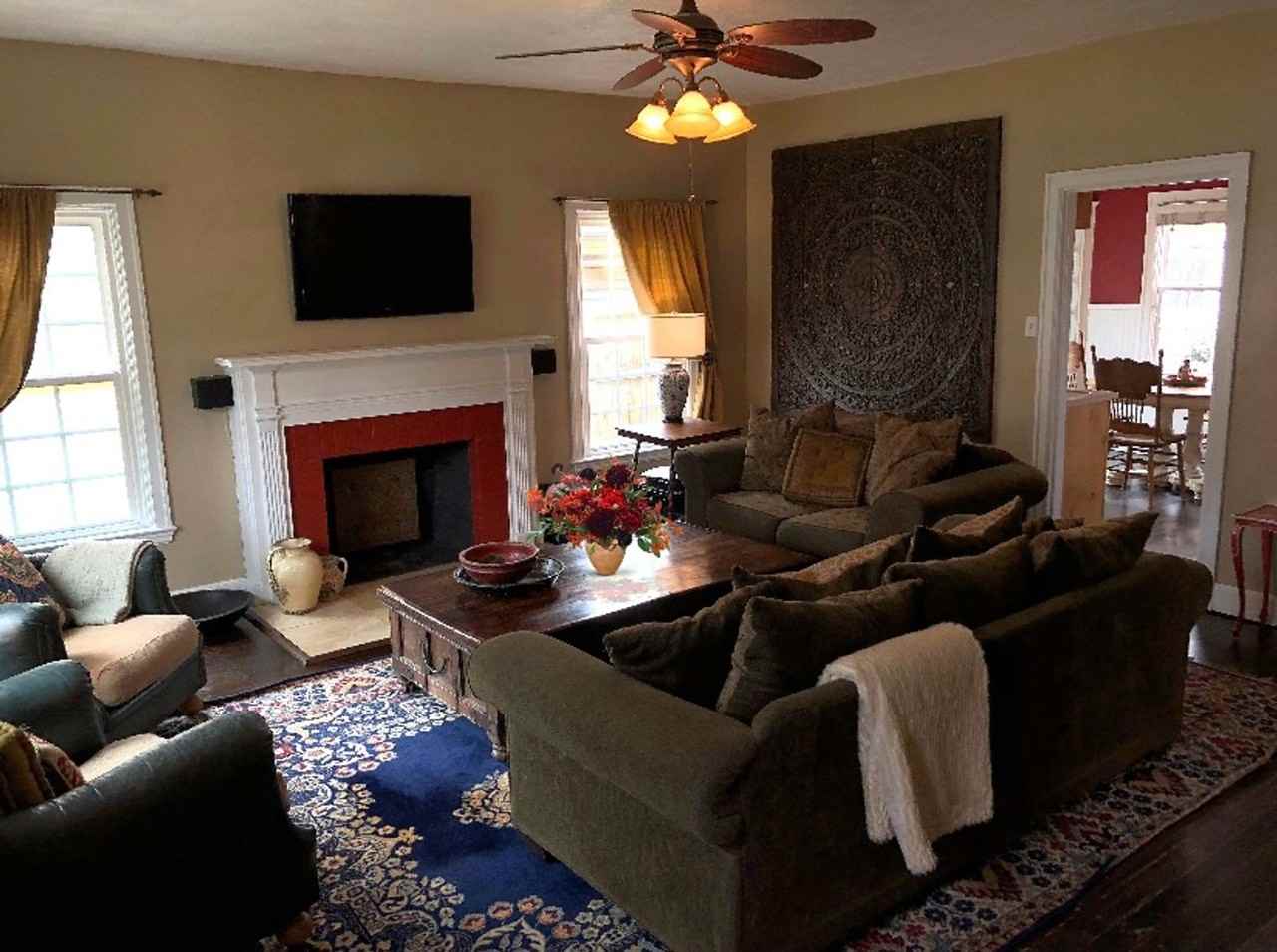 355 N 100 E - Photo 2 of 7