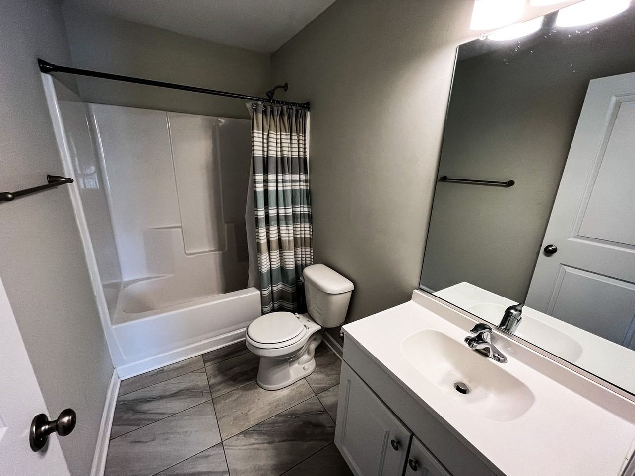 3225 Ridgewood Place Dr - Photo 7 of 24