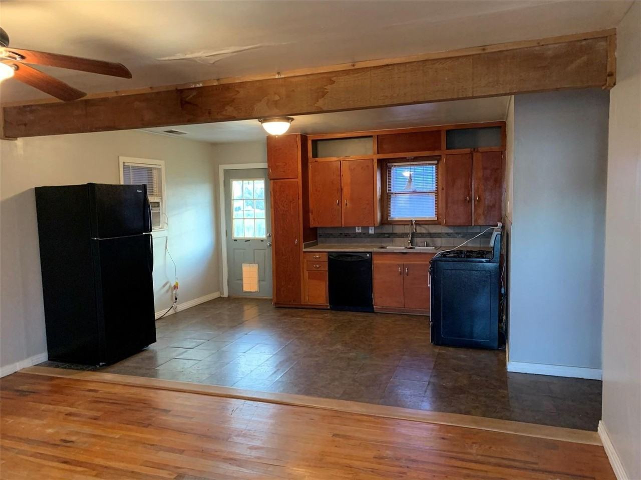 107 Cherry - Photo 3 of 10