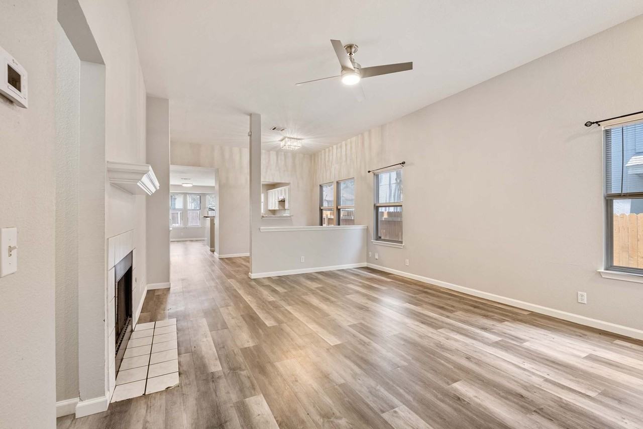 21216 Derby Day Ave - Photo 6 of 27