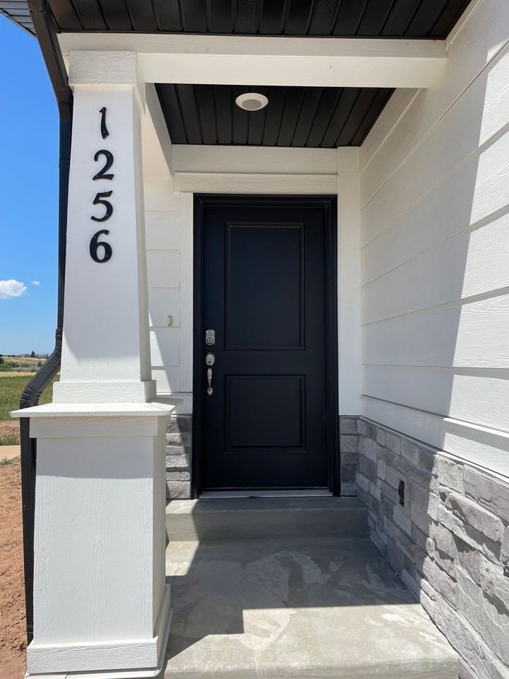 1256 W Hidden Spring Dr - Photo 4 of 50