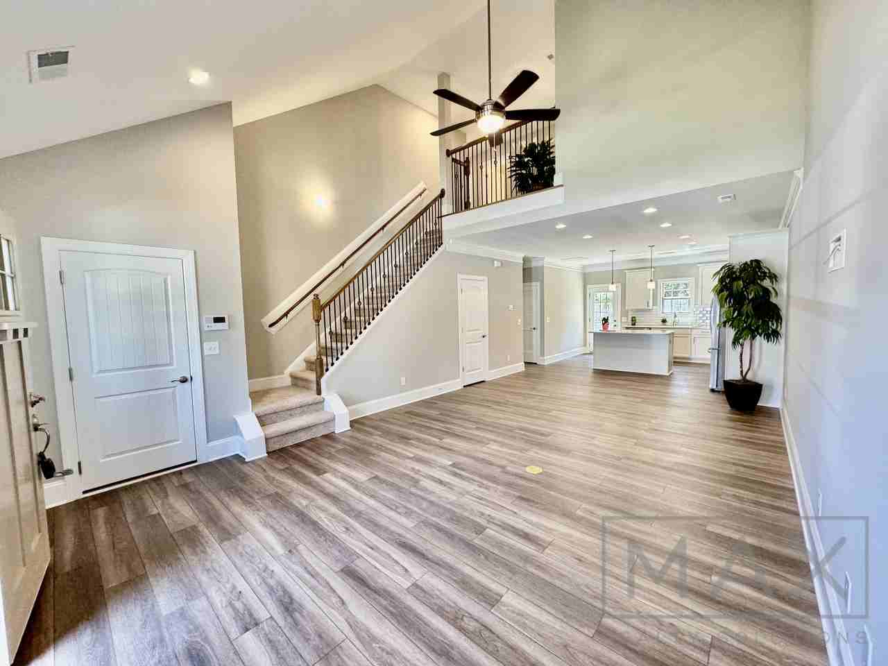 153 Lark Drive - Photo 3 of 43