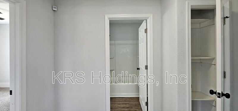 515 Powhatan Pkwy - Photo 7 of 13