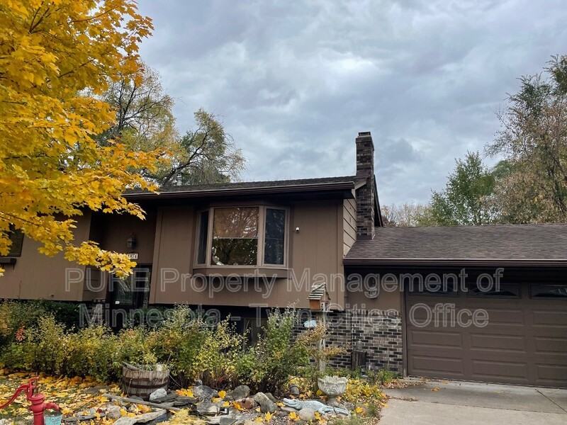 1874 County Road D W - Photo 2 of 21