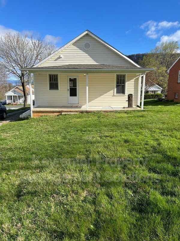 338 Mary Gray Ln - Photo 3 of 21
