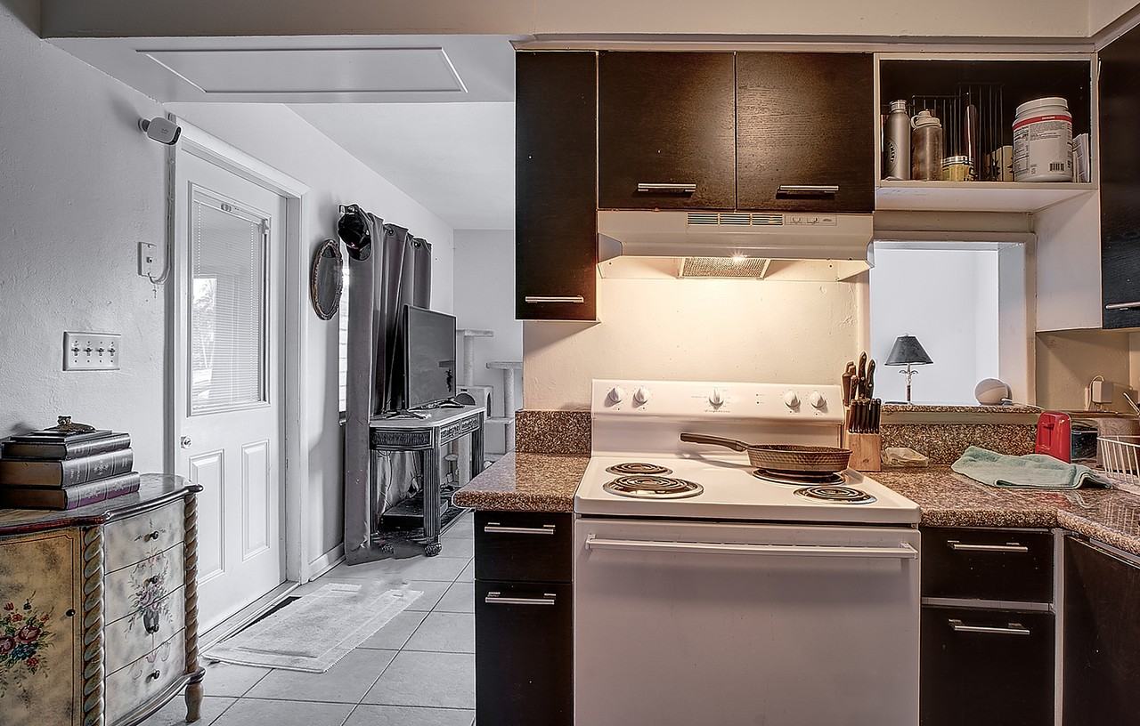 3860 Northeast 23rd Avenue - Photo 2 of 17