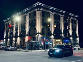 featured image of 106 S Cedar St