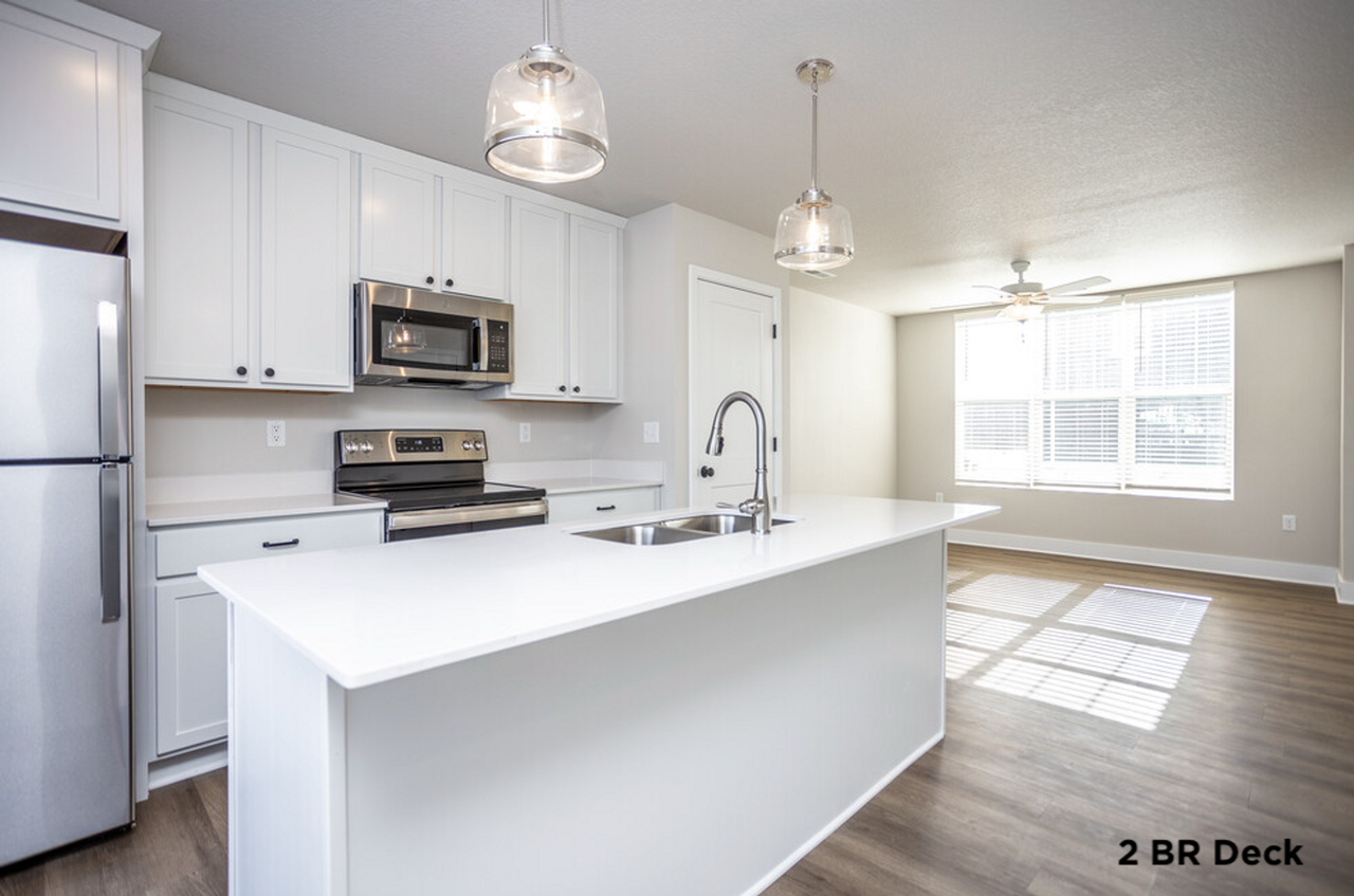 Grand Valley Townhomes - Photo 5 of 18