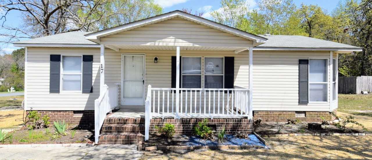 17 Jefferson Ln - Photo 2 of 29