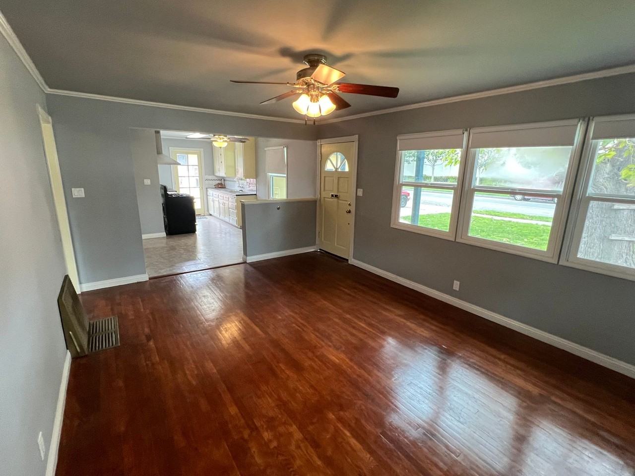 460 S Alpine Rd - Photo 3 of 17