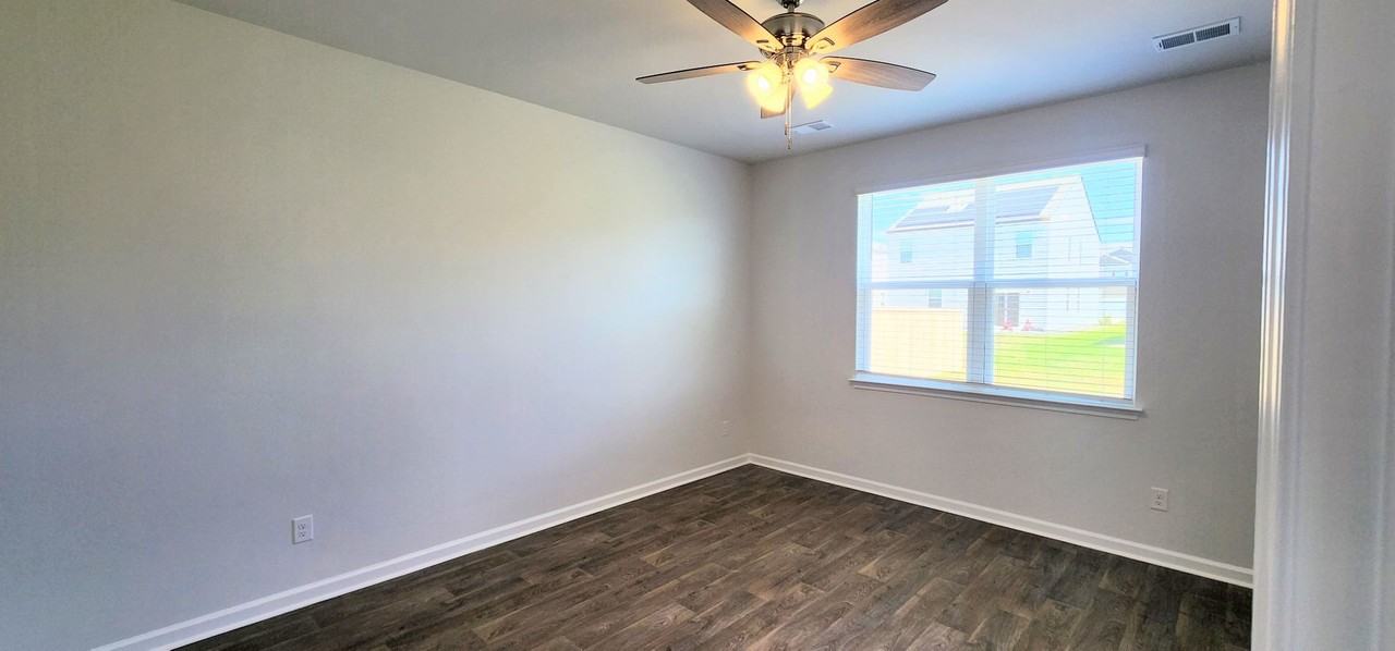 932 Woodside Creek Ln - Photo 6 of 18