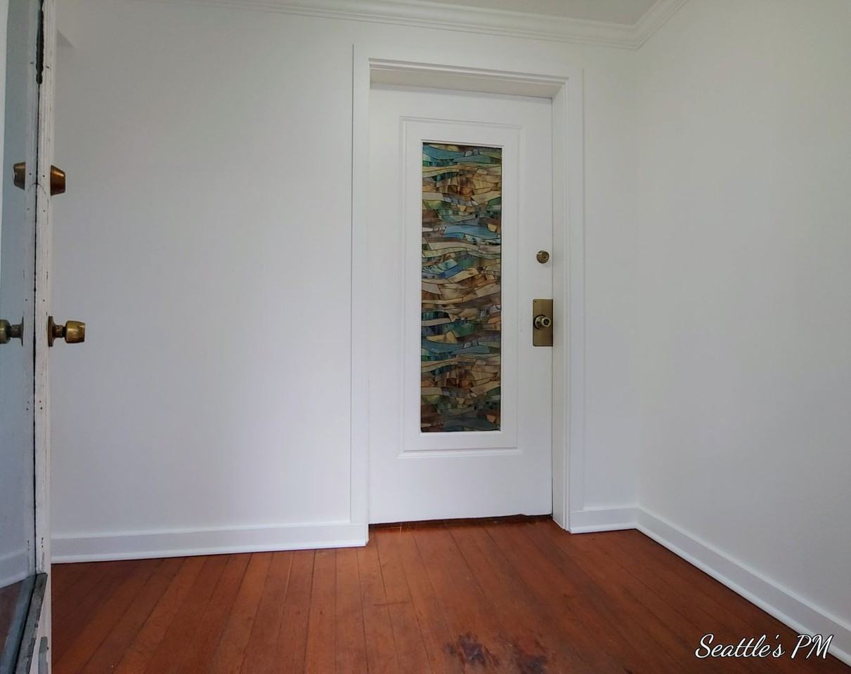 455 14th Ave - Photo 2 of 16