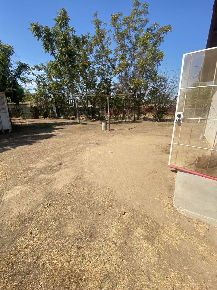 1219 Water St - Photo 2 of 14