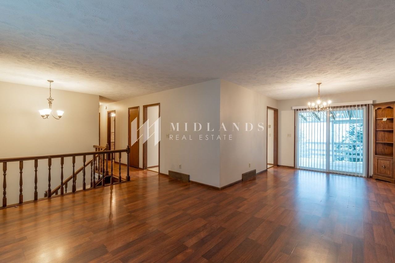 1008 Grandview Ave - Photo 3 of 14