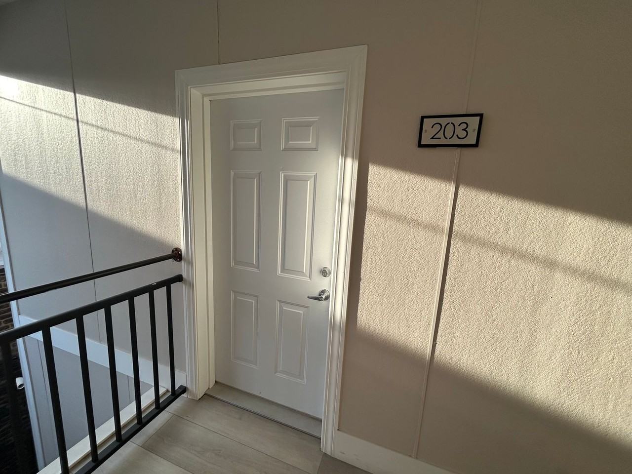 4607 Lorain - Photo 3 of 36