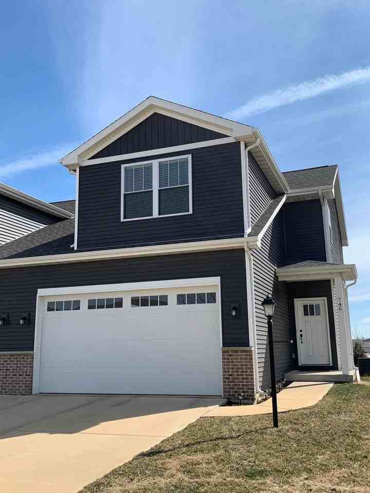 746 Sedgegrass Dr - Photo 2 of 22