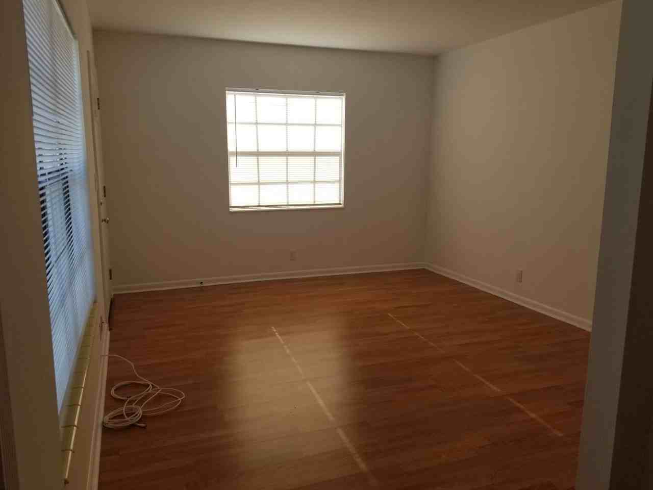 7018 Baywood Dr - Photo 5 of 27