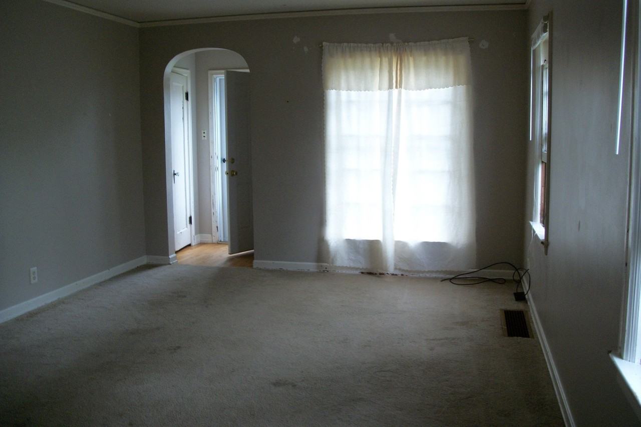 1902 Cheyenne Pl - Photo 3 of 10